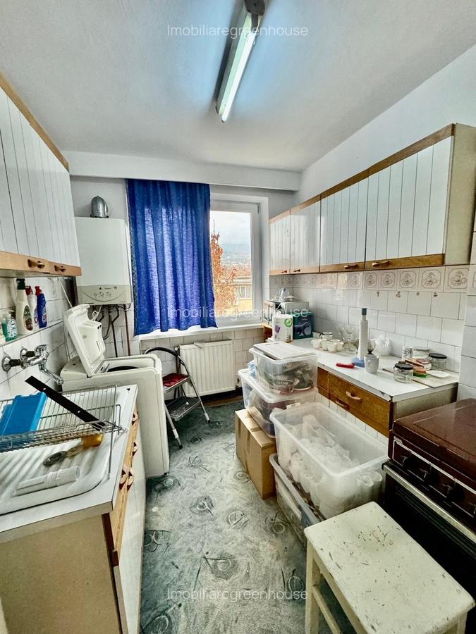Apartament etajul 3,zona Ultracentrala - 13