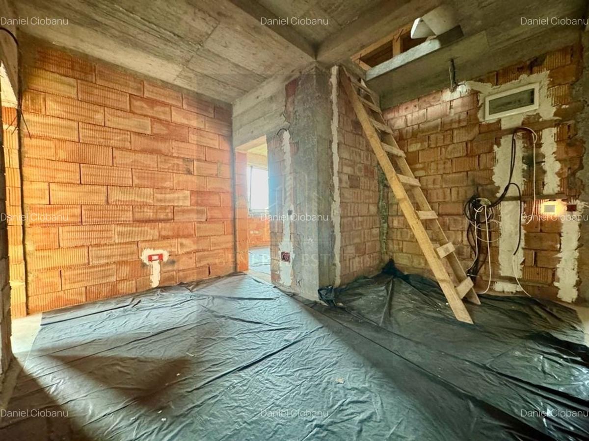 Spre Vânzare Casă P+E - 243 m2 în Bucium - Iași - 22