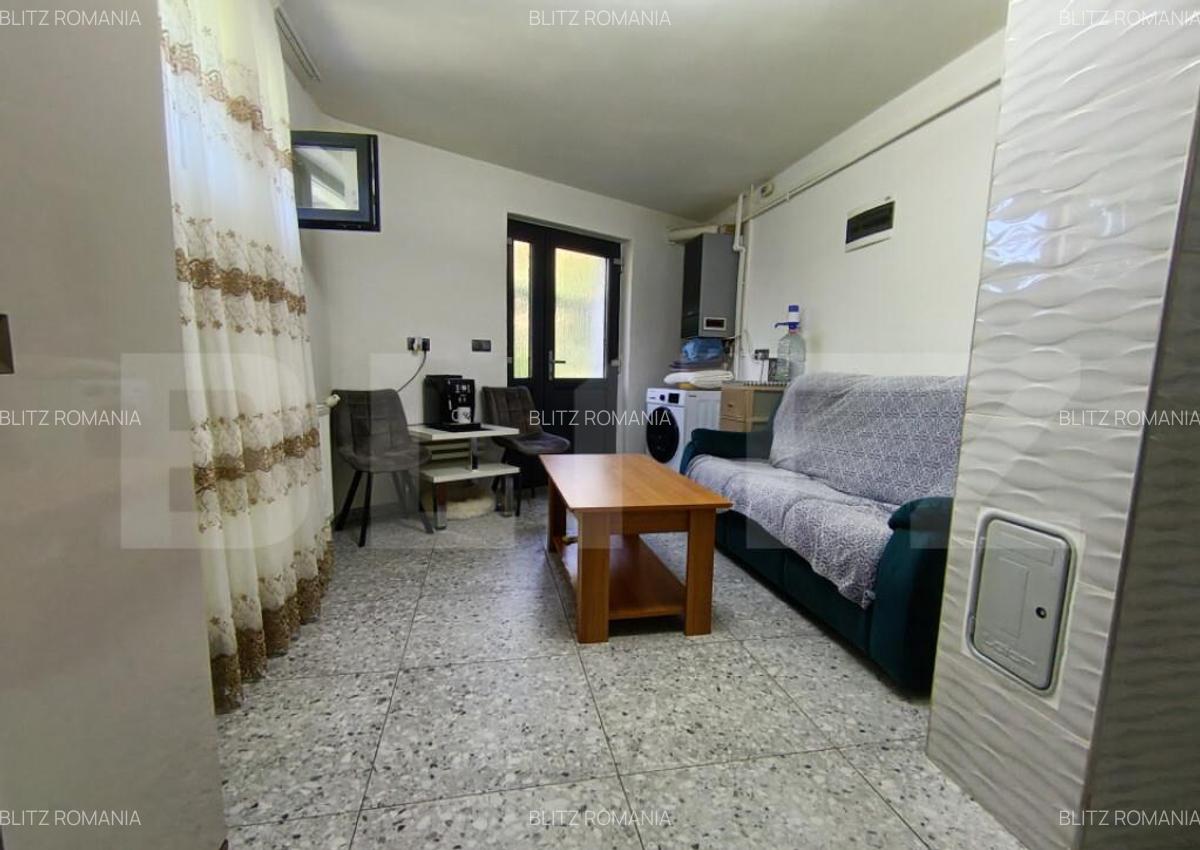 Casa cu 4 camere mobilata ?i utilata in suprafa?a de 237 - 5