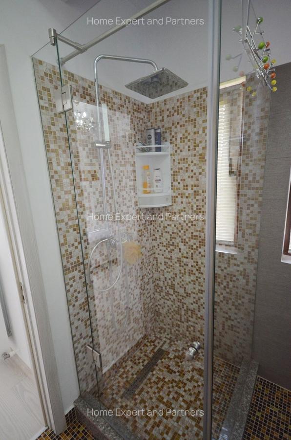 Casa 5 camere + 4 Bai | Loc de parcare | Bragadiru | - 28
