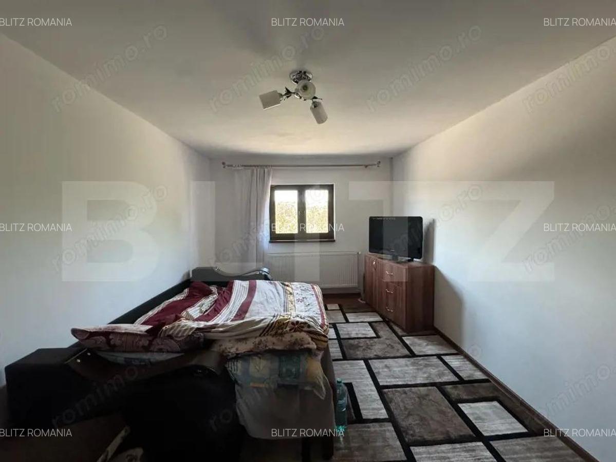 Casa cu 6 camere in Cristur, 287mp - 11