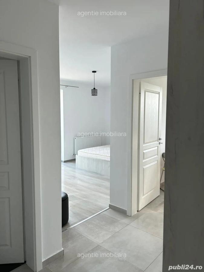 Bloc nou,et II, decomandat, mobilat. - 3