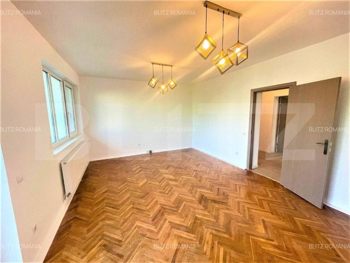 Apartament 3 camere, nemobilat, parcare, zona Plopilor - 1