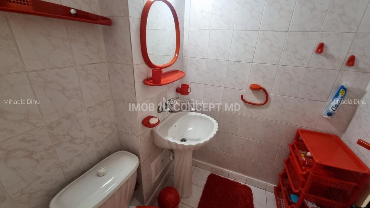 Inchiriere apartament 3 camere, spatios, in zona Democratiei - 17