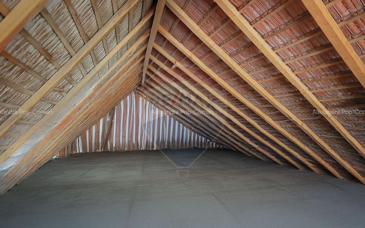 Casa de vanzare cu teren 517 mp, strada Izvorului, Oradea - 27