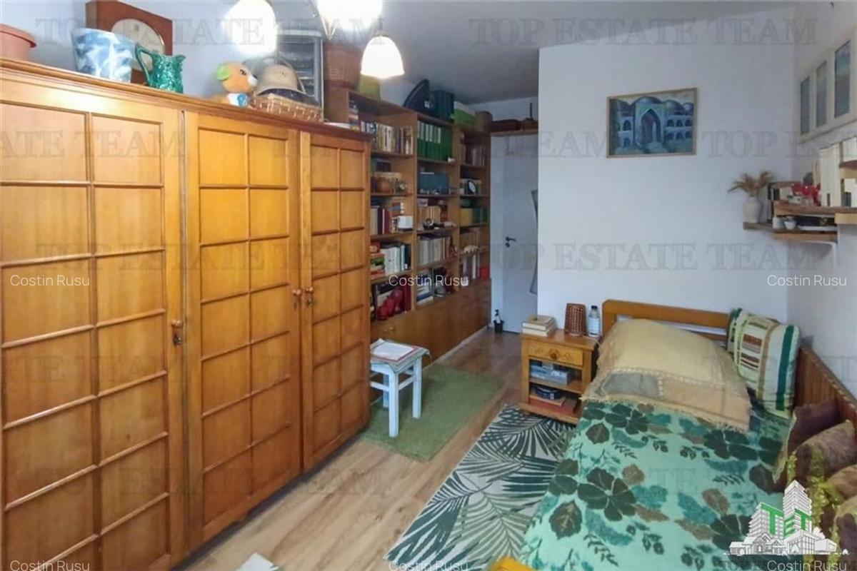 Apartament 2 camere zona Titan, curte proprie 37mp in vila - 5