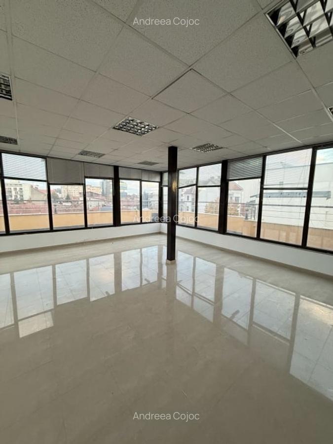 Spatiu alimentatie publica, P+2, zona semicentrala - 1