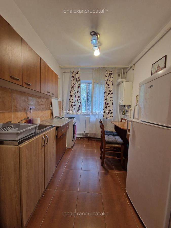 Dacia-2 camere, termen lung, centrala gaze, disponibil imediat, etaj parter - 17