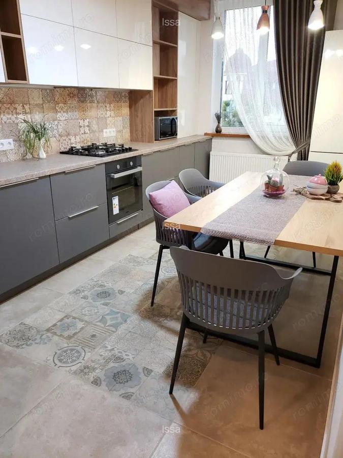 Vanzare apartament 2 camere zona Crangasi - 2