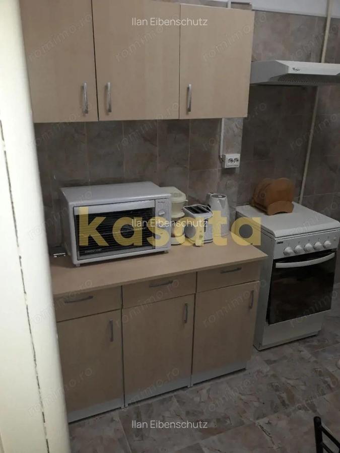 Apartament 4 camere ultracentral | Etaj 3/3 | Lift ?i renovare - 8
