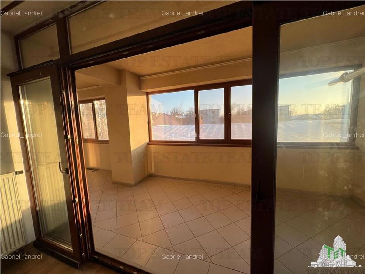 Apartament 3 camere - ultracentral - vanzare - Braila - 10