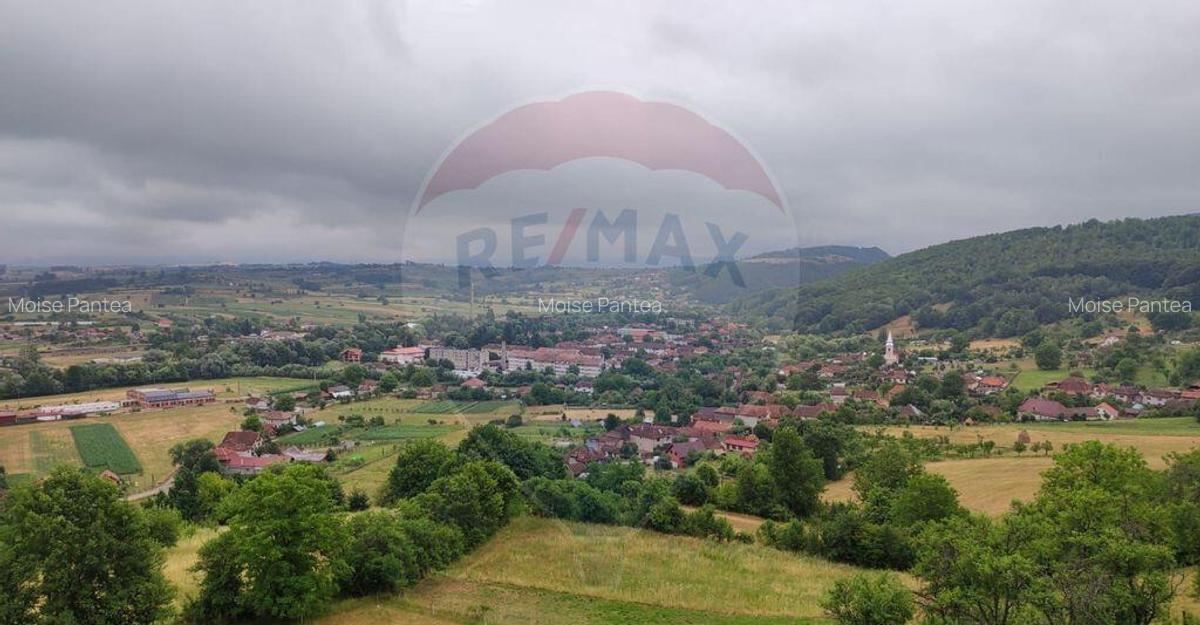 Casa de vacanta cu 6 camere de vanzare Suncuius - 16