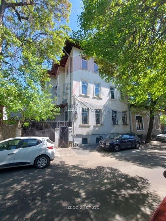 Vila S+P+2+M, 15 camere, ideala pentru investitie - Stefan cel Mare - 1