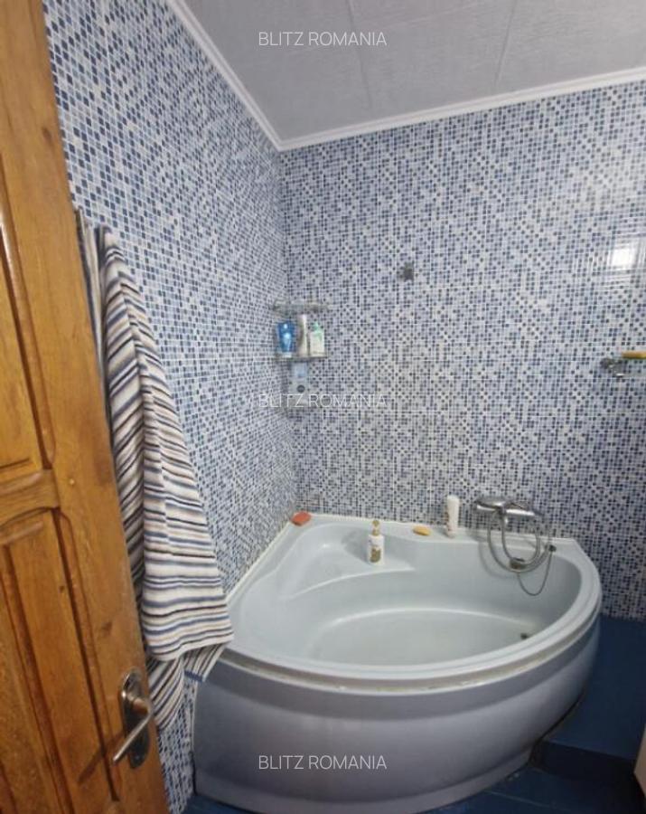 Apartament elegant cu 3 camere, in inima ora?ului - 9