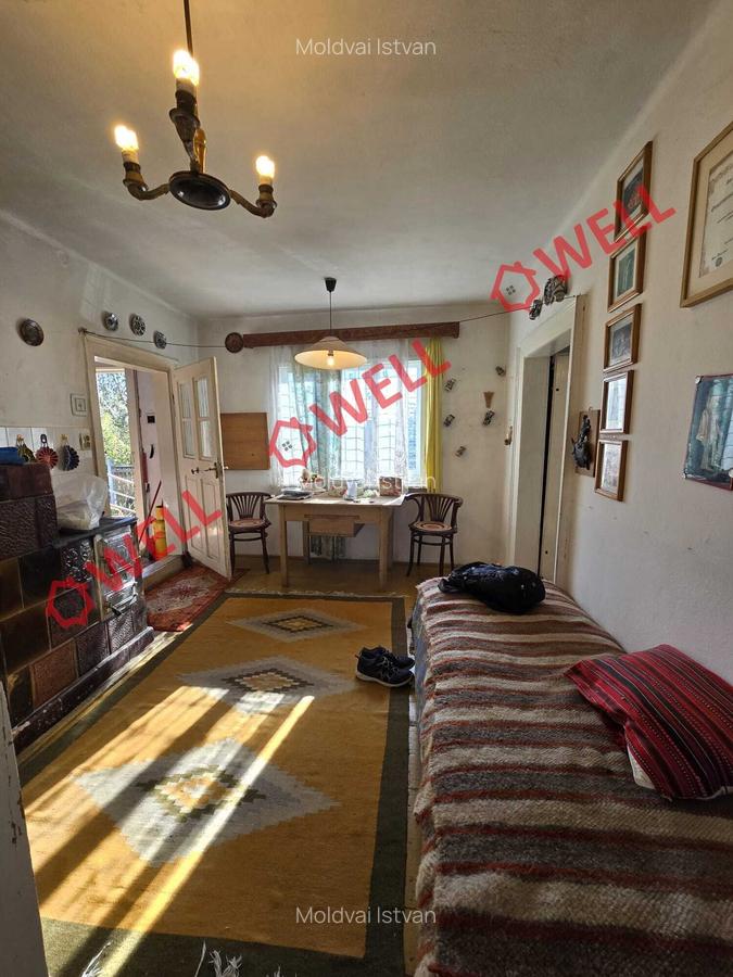 Casă cu 3 camere în Cernat - 10