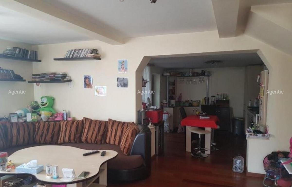 Inchiriere Vila P+1+M in Jilava - 3