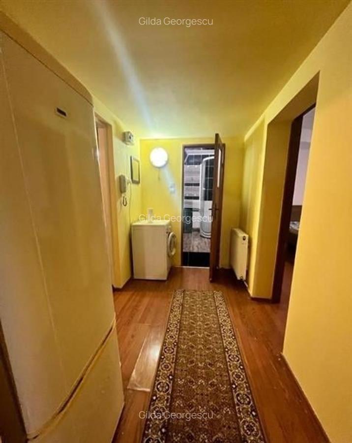 Apartament cu 3 camere circular, mobilat în Centrul Istoric - 3