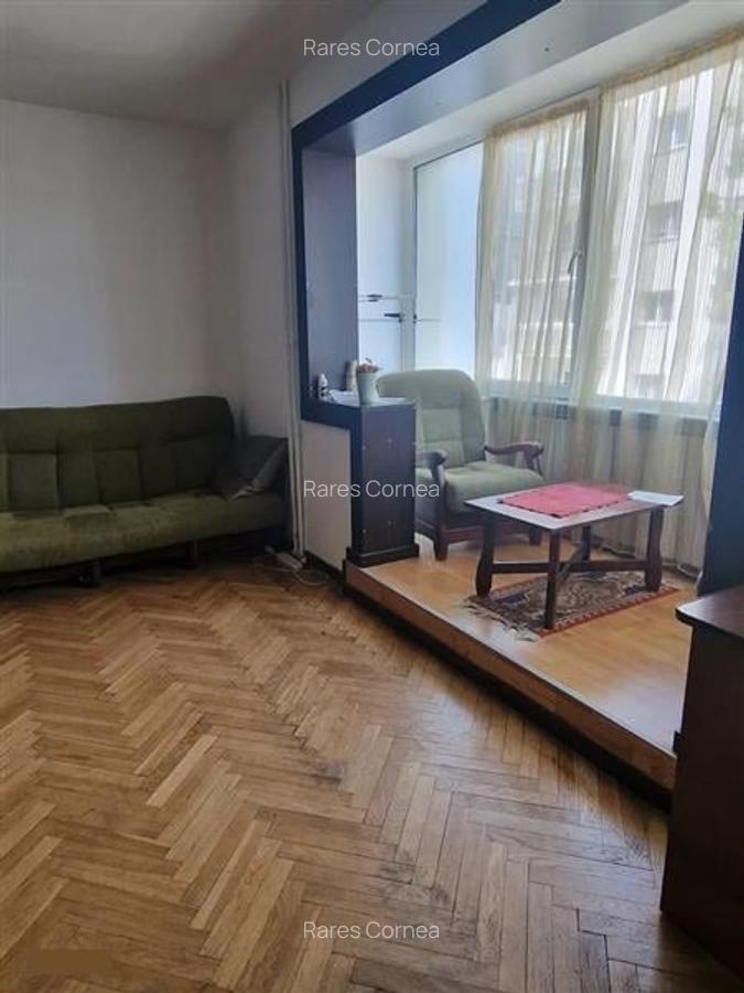 Vanzare apartament 3 camere la etajul 1, in Grigorescu- zona Biomedica - 3