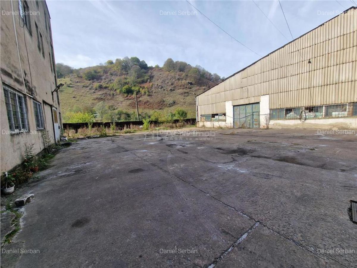 Resita CHIRIE Hangar 3600 Mp - 3