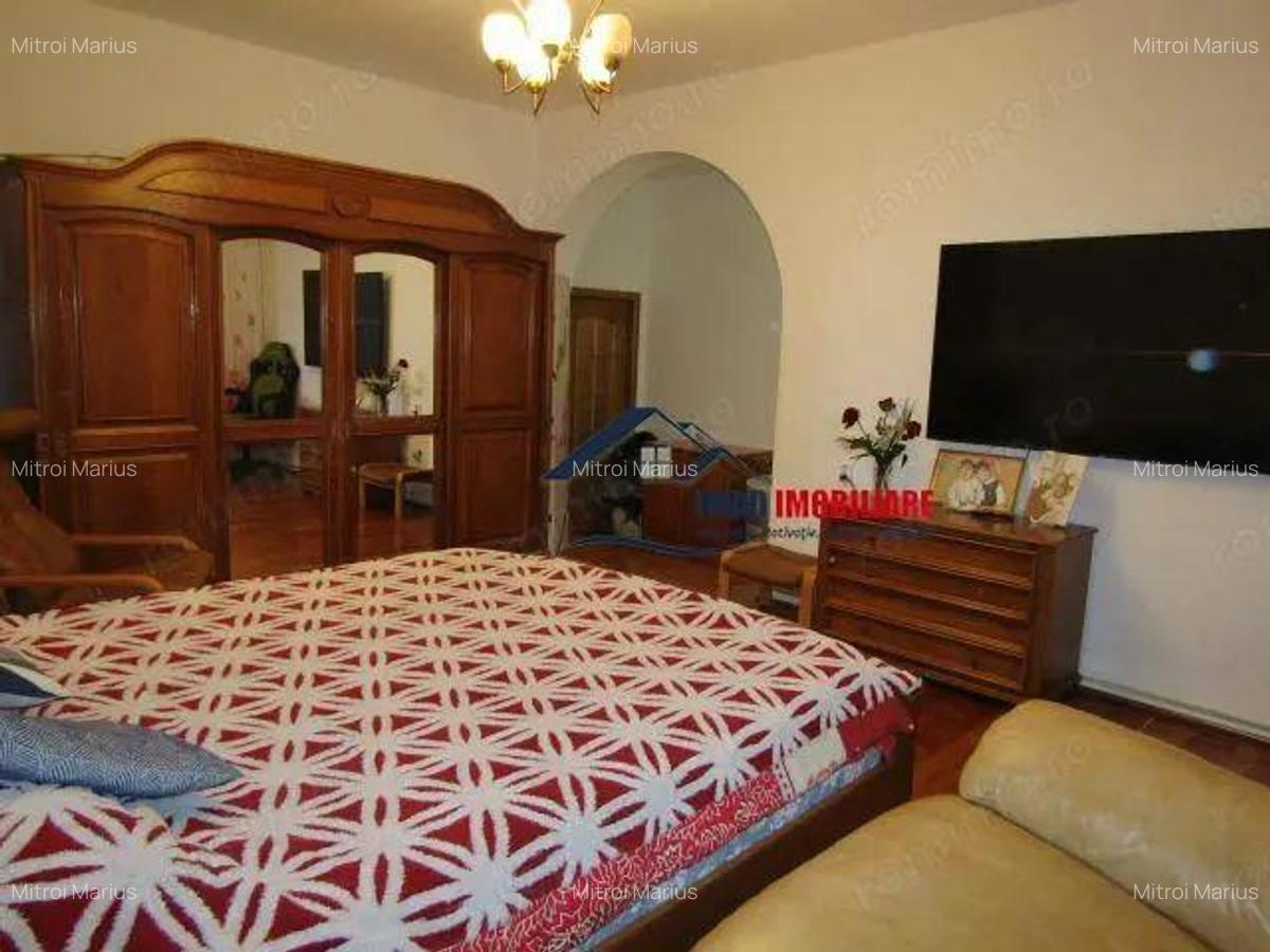 Zona Excelenta! Vanzare Casa Centru - zona Spital Judetean! - 12
