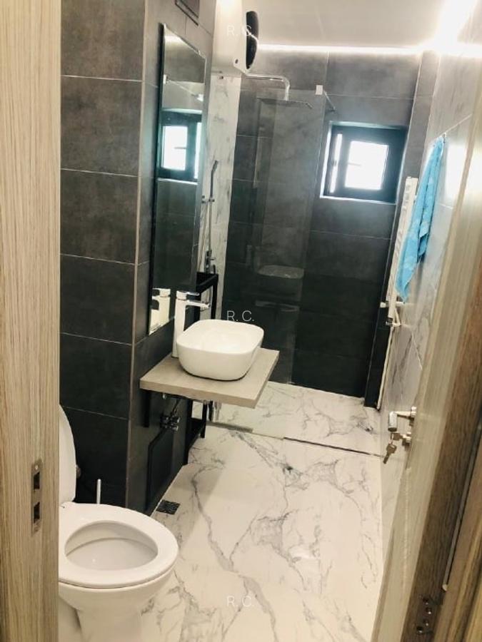 Garsonieră decomandată în Tei - 3
