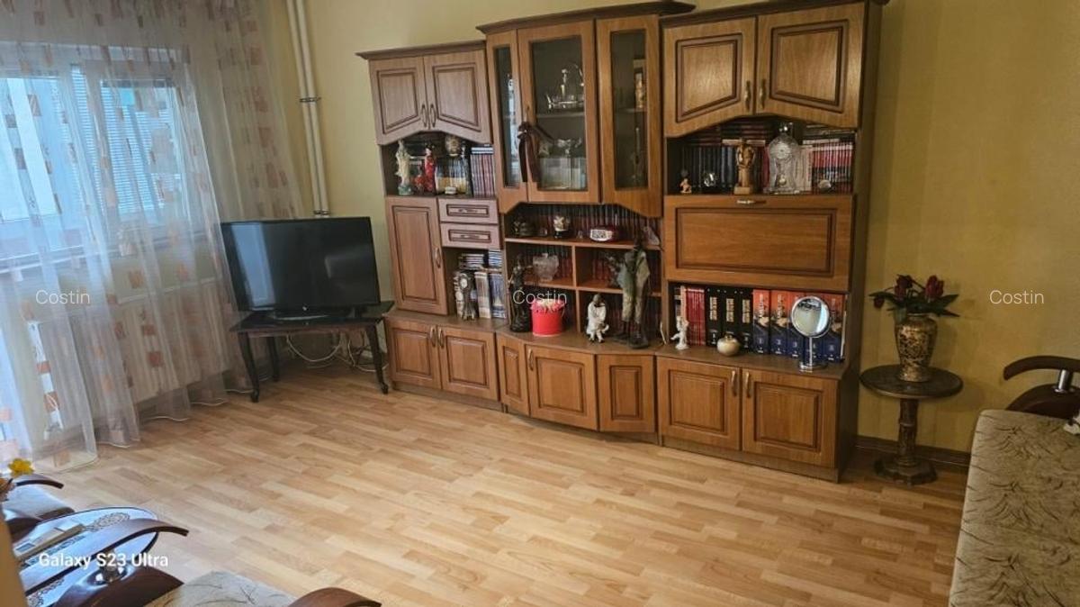 Ap. 3 cam. dec. Tineretului - 3