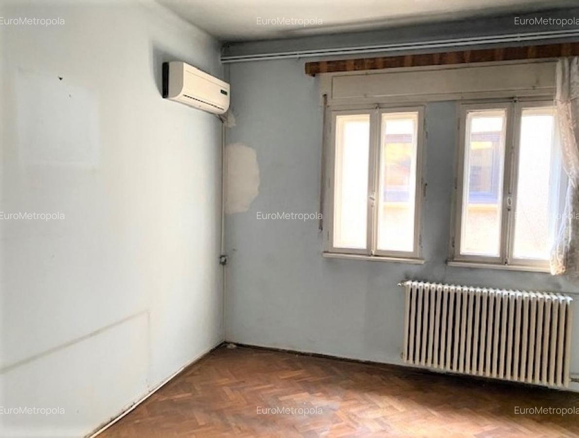 Vila Piata Floreasca - 2