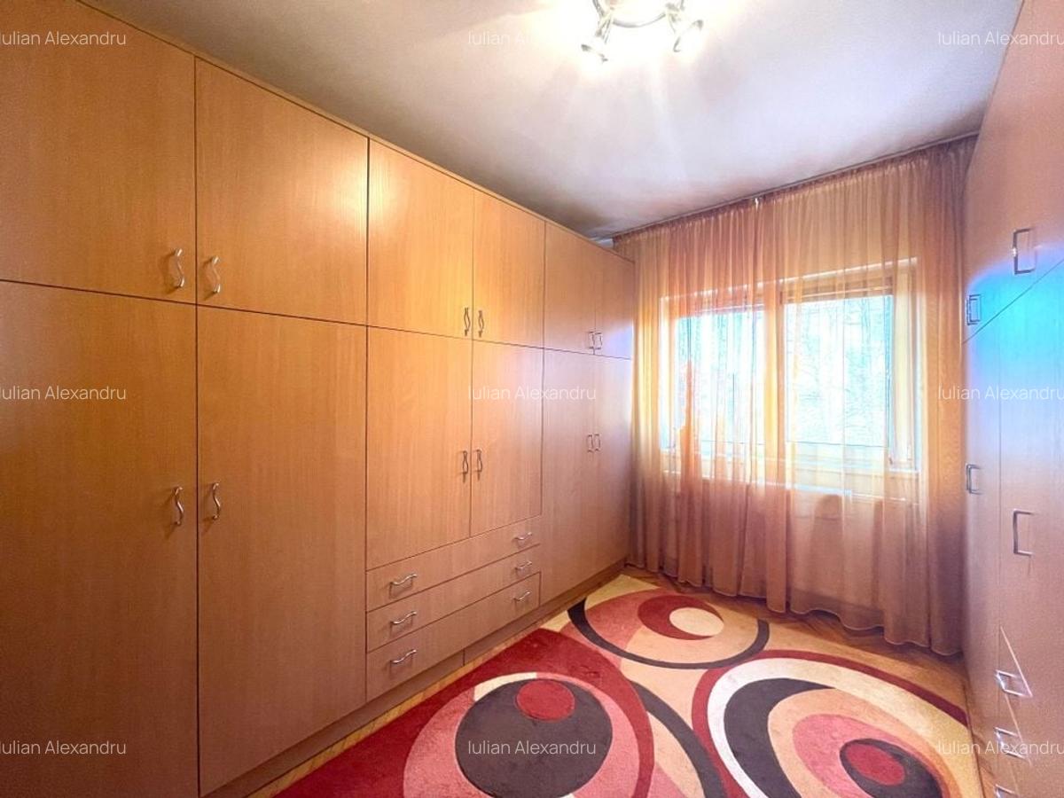 Apartament zona Soarelui - 3 camere - etaj 3 - 6