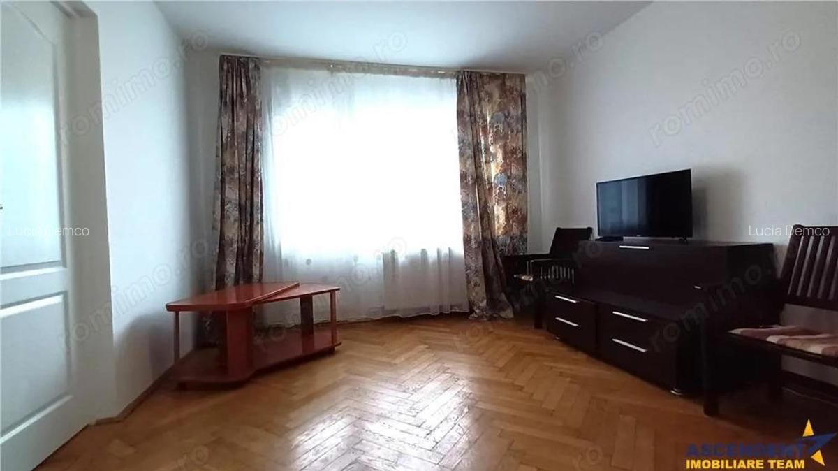Apartament cu 2 camere etajul 2, Calea Bucuresti, Brasov - 1