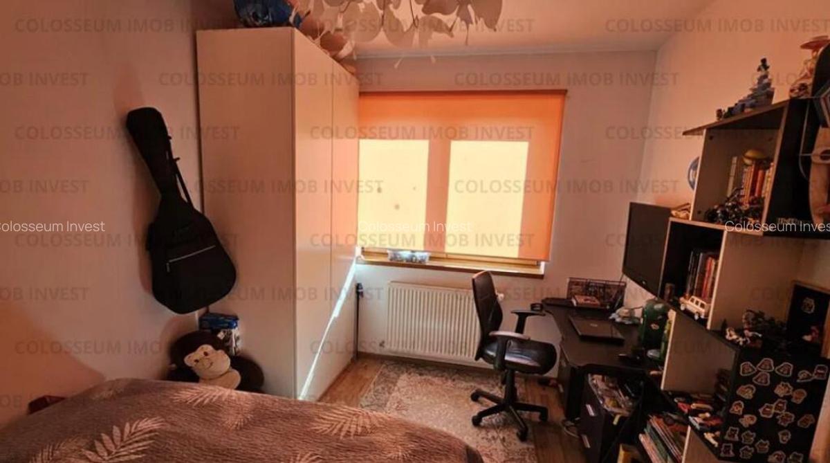 Apartament 3 camere, decomandat - zona Tractorul - 2