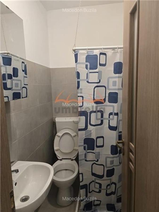 Apartament de inchiriat  107/?, ultracentral, P-ta Unirii - 4