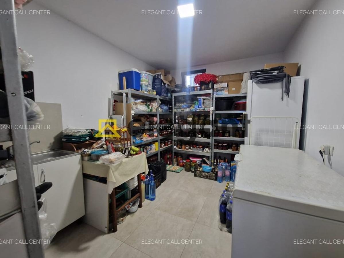 Deosebita! Casa S+P, 179 mp, 1142 mp teren, Plaiul Vulcanesti-Hotel Sidney - 23 Deosebita! Casa S+P, 179 mp, 1142 mp teren, Plaiul Vulcanesti-Hotel Sidney - 23