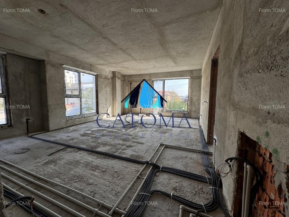 Apartament cu 3 camere decomandat în Băneasa - 12