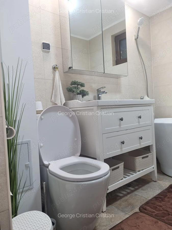 Apartament cu 2 camere, decomandat, etaj 2 4 - 5