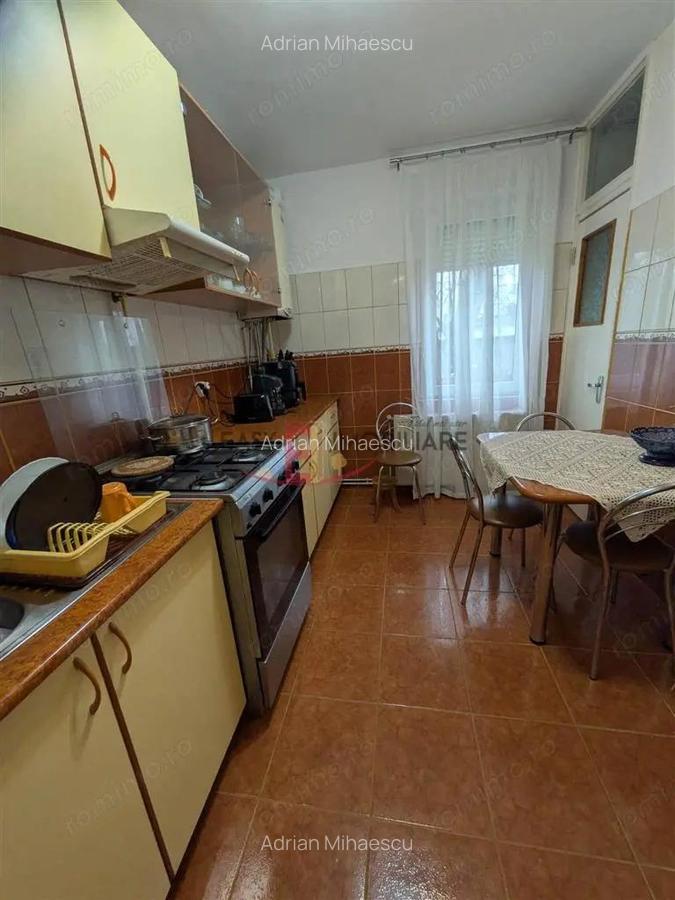 Apartament 3 camere decomandat, UMF, Spital, 2 bai, Targu Mures - 2