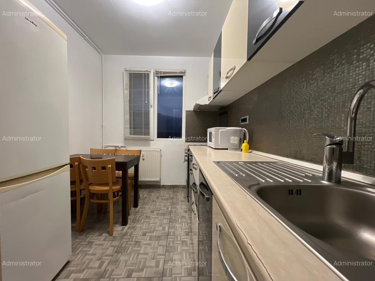 Parc IOR, metrou, modern - 2