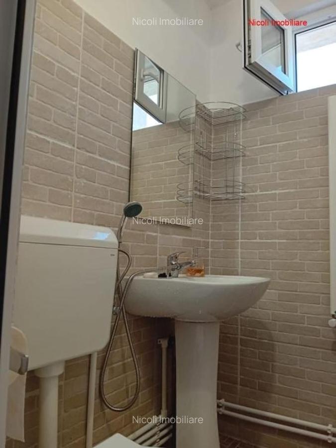 Piata Rahova Garsoniera Confort 3 - 2