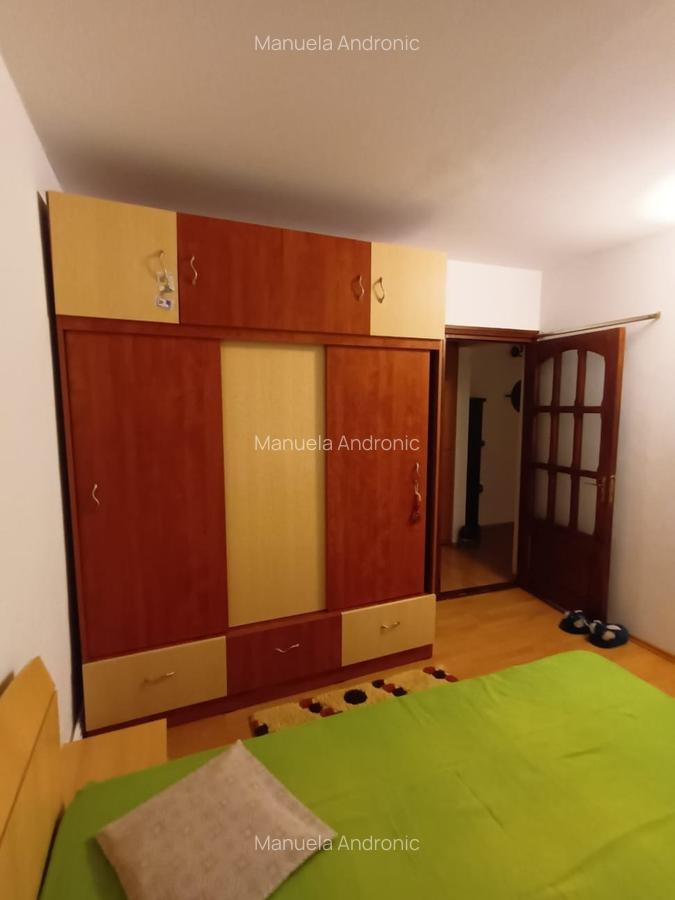 Doua camere,etaj 1 Pacurari-Alpha Bank,liber - 5