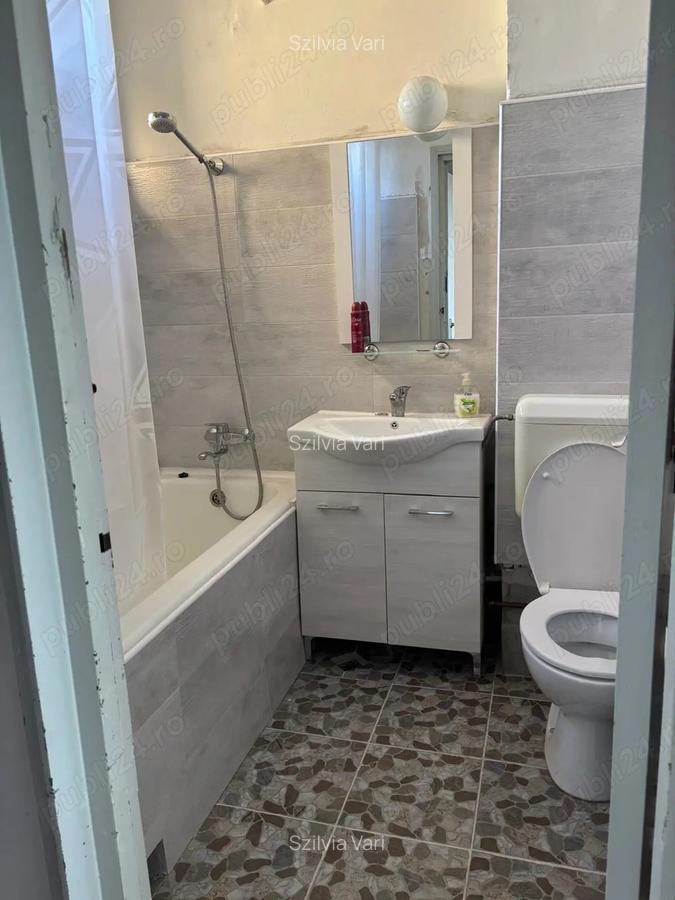 Apartament de vanzare - 4