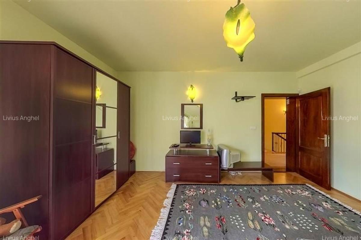 Duplex cu 5 camere în Cristian - 4