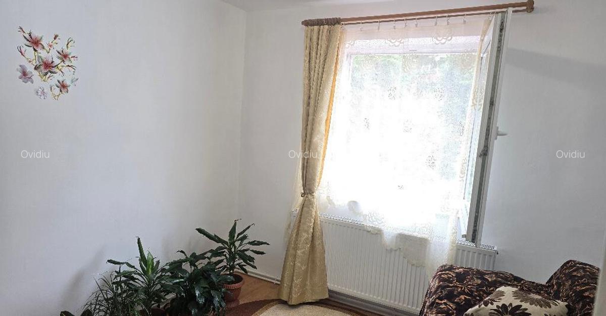 Vand apartament cu 2 camere decomandat in Deva, zona Salcamilor, et 1 - 8