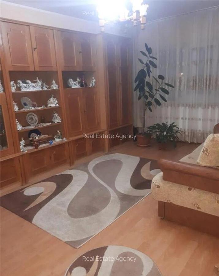 2 camere in zona Balcescu - 2