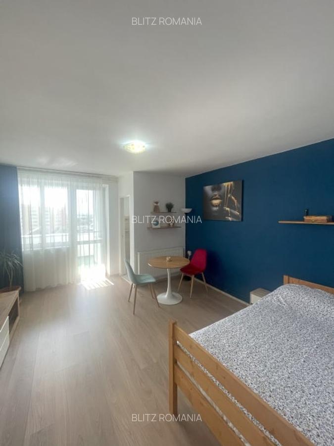 Oportunitate! Garsoniera de vanzare, 28 mp, balcon 6 mp, etaj 9, zona Vivo - 2