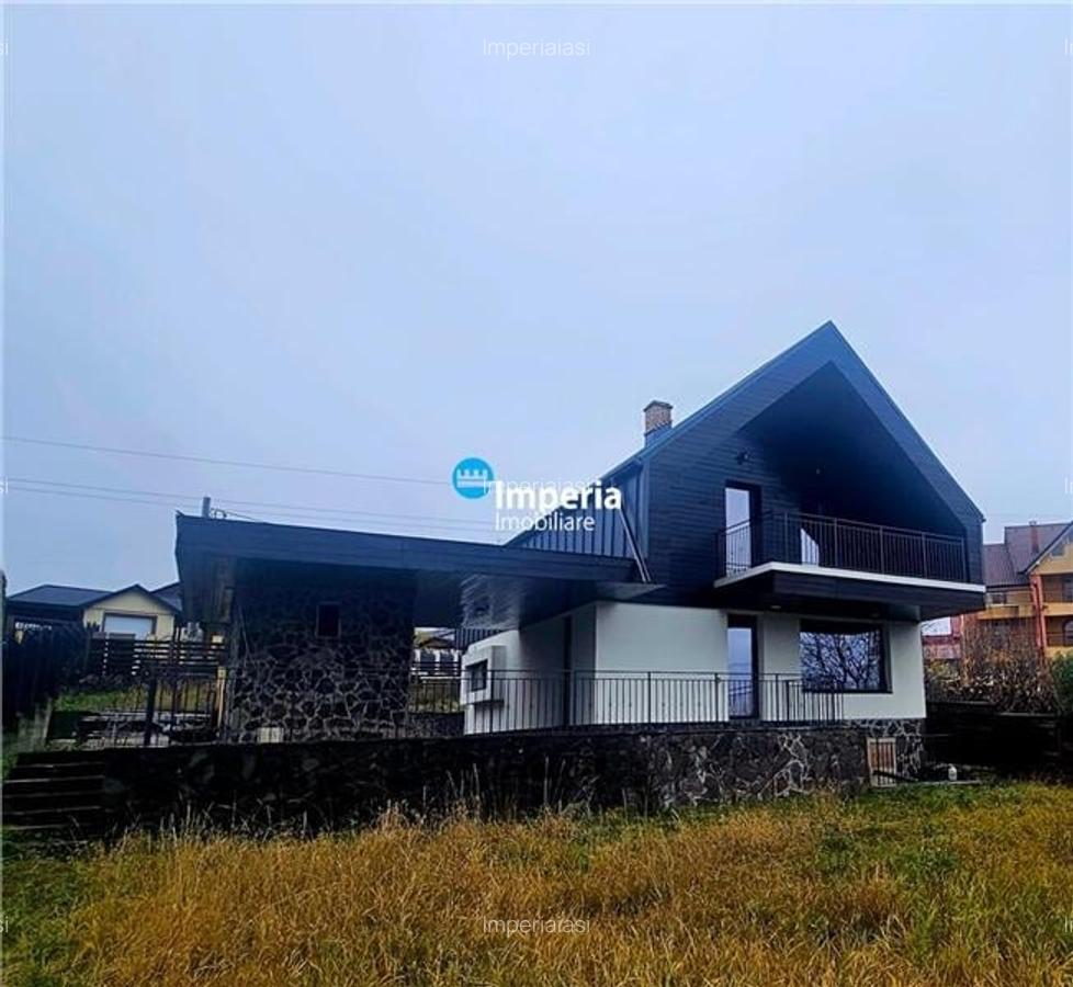 Proprietate deosebita zona Bucium Post Control - Priveliste Superba, Finisaje Ca - 1