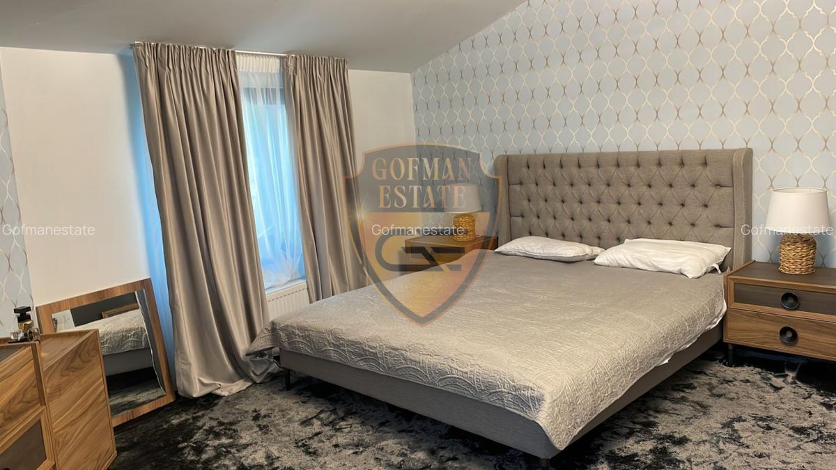 Casa Vila cu 3 apartamente Zona Centrala Piata Ovidiu bld Tomis  Primarie - 25