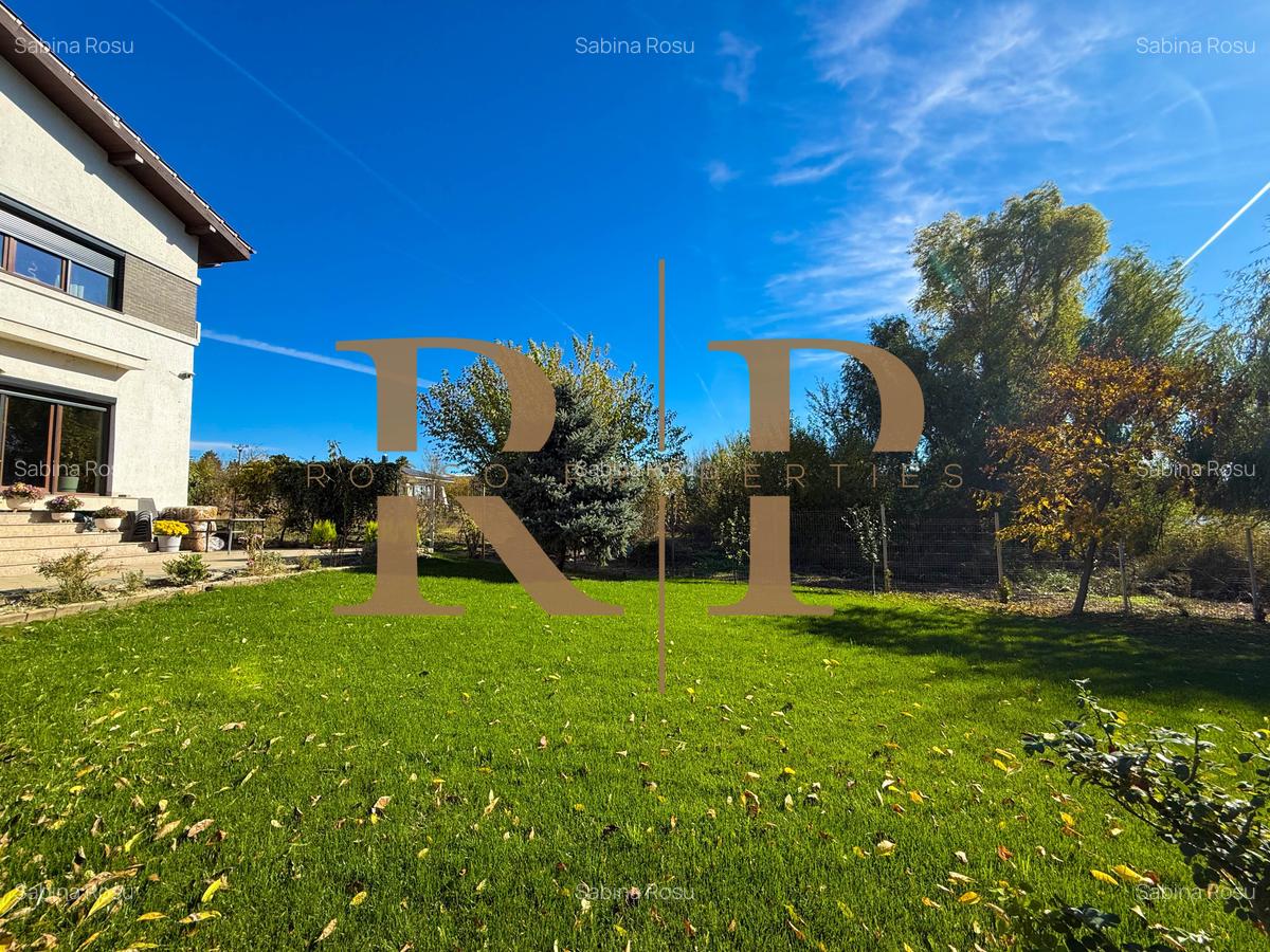 Vila Superba cu deschidere la Lac *Petrachioaia* - 4