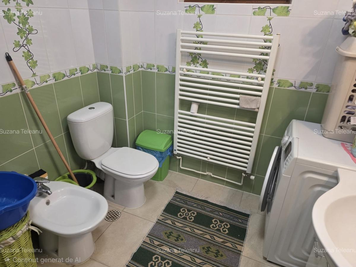 Vand casa Harman 4 camere  locatie centrala singur in curte - 7