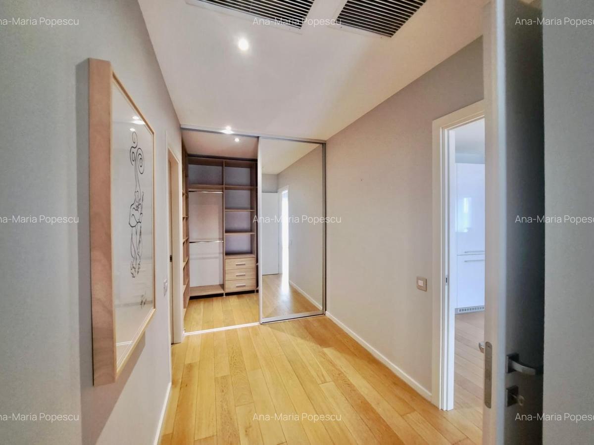 Apartament cu 4 camere decomandat în Herăstrău - 3