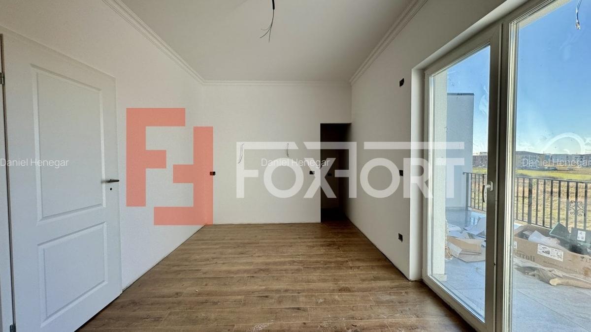 Apartament cu 2 camere decomandat în Giroc - 3