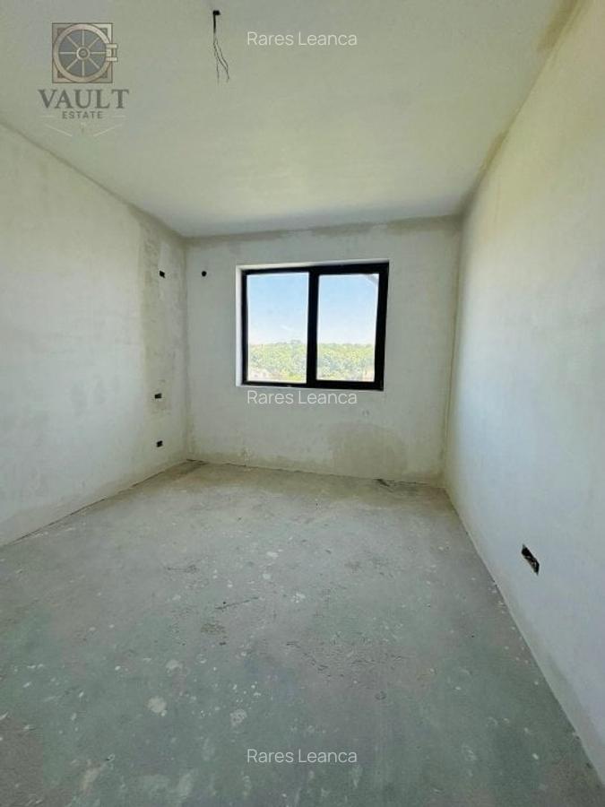 Apartament cu 4 camere decomandat în Pipera - 4